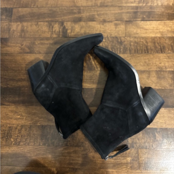 27 EDIT Naturalizer Berkley Suede Block Heel Booties Black - Picture 4 of 6